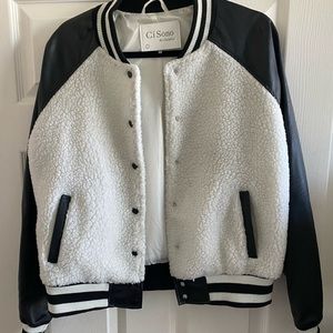 Faux leather/Sherpa bomber!